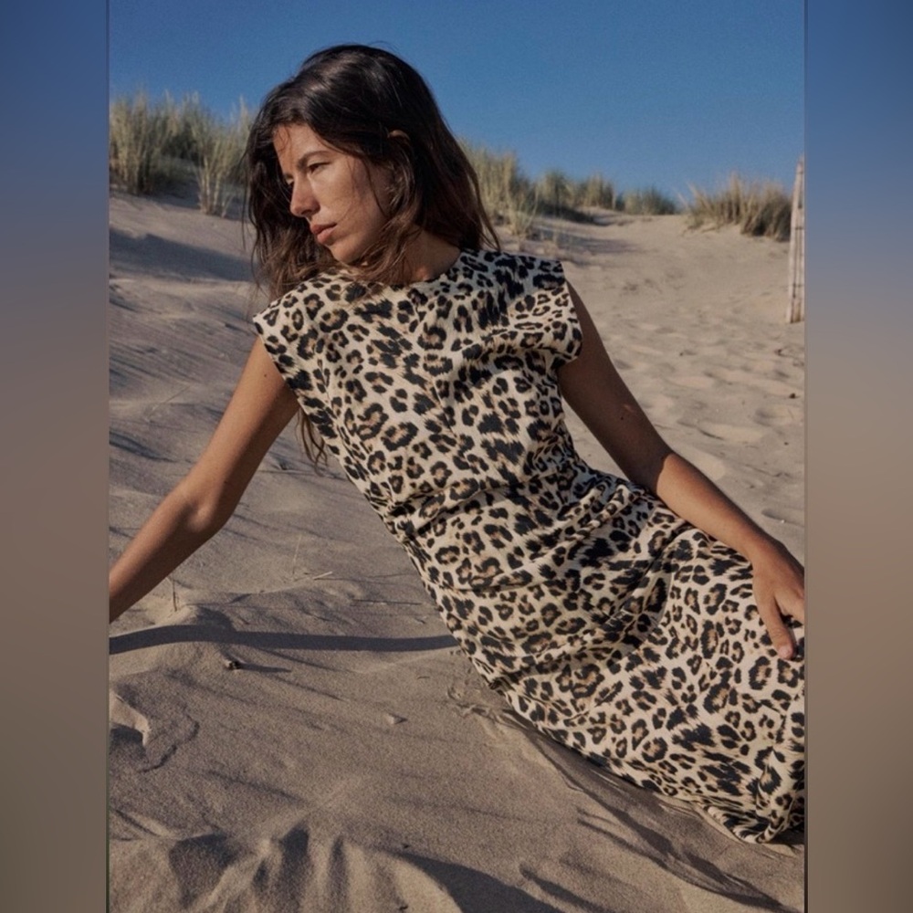 NWT Zara women’s Xs Leopard Print line Sleeveless Dress midi
